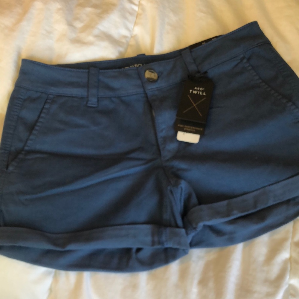 AEO Twill Midi Short